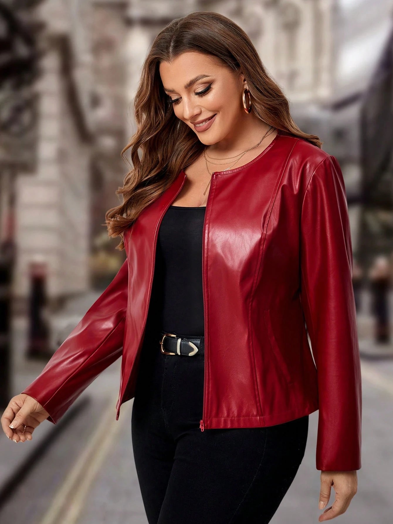 Jaqueta Plus Size em Couro PU Premium – A Peça de Impacto Para Você Brilhar Onde Quiser
