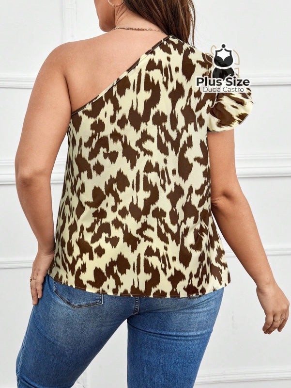 Blusa Alça Assimétrica de um Ombro Só Plus Size Blusa Alça Assimétrica de um Ombro Só Plus Size