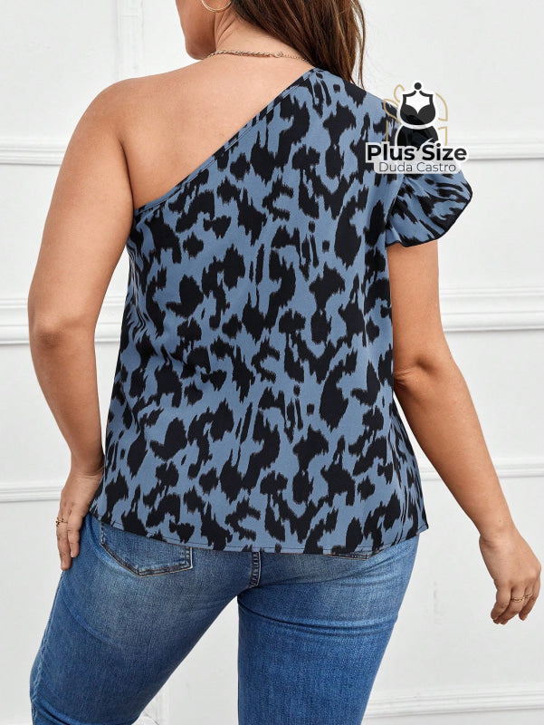 Blusa Alça Assimétrica de um Ombro Só Plus Size Blusa Alça Assimétrica de um Ombro Só Plus Size