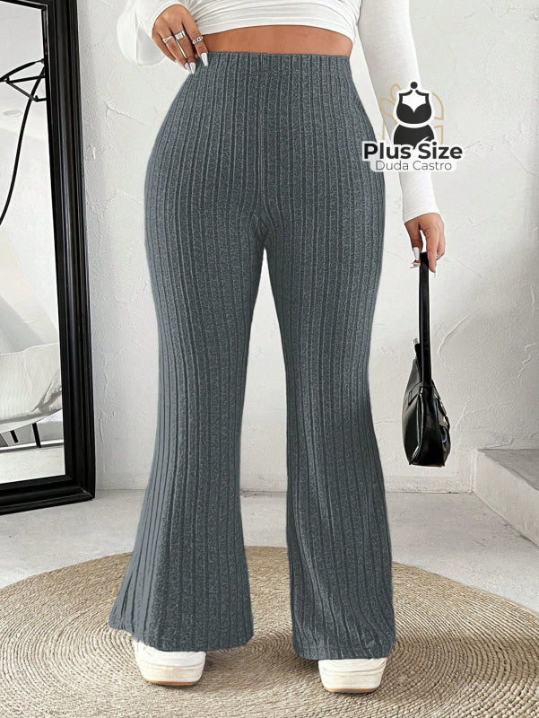 Calça Cintura Alta Flare Plus Size