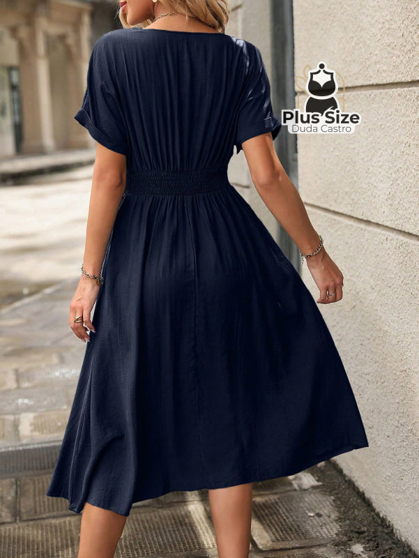 Vestido Plus Size Acinturado Com Decote Vazado