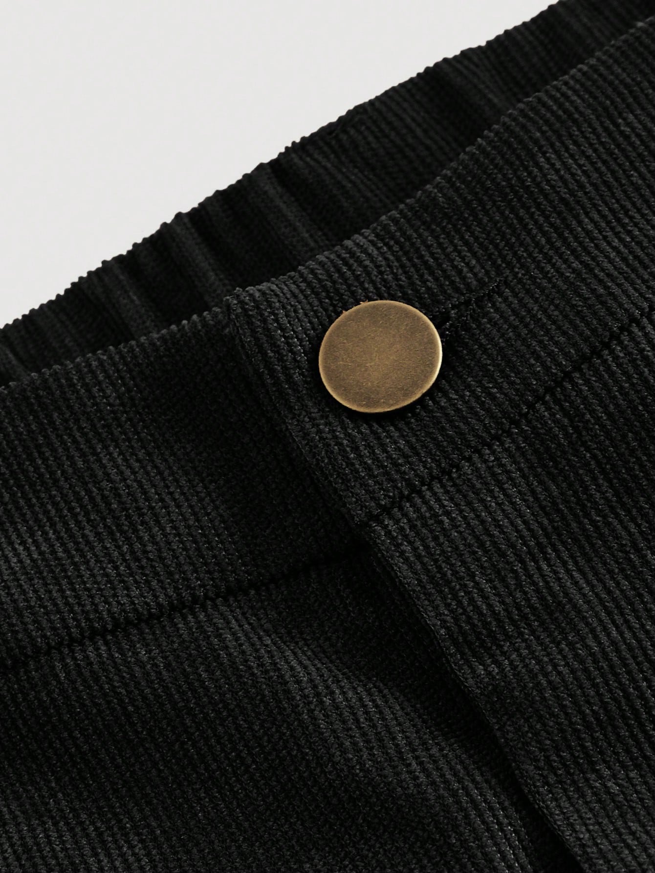 Calça Reta em Veludo Cotelê com Caimento Impecável Plus Size