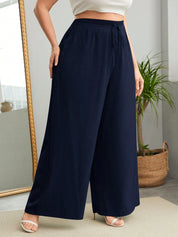 Pantalona Lisa de Cintura Alta e Cordinha na Cintura Plus Size