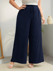 Pantalona Lisa de Cintura Alta e Cordinha na Cintura Plus Size