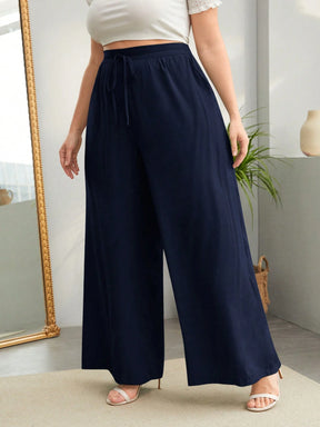 Pantalona Lisa de Cintura Alta e Cordinha na Cintura Plus Size
