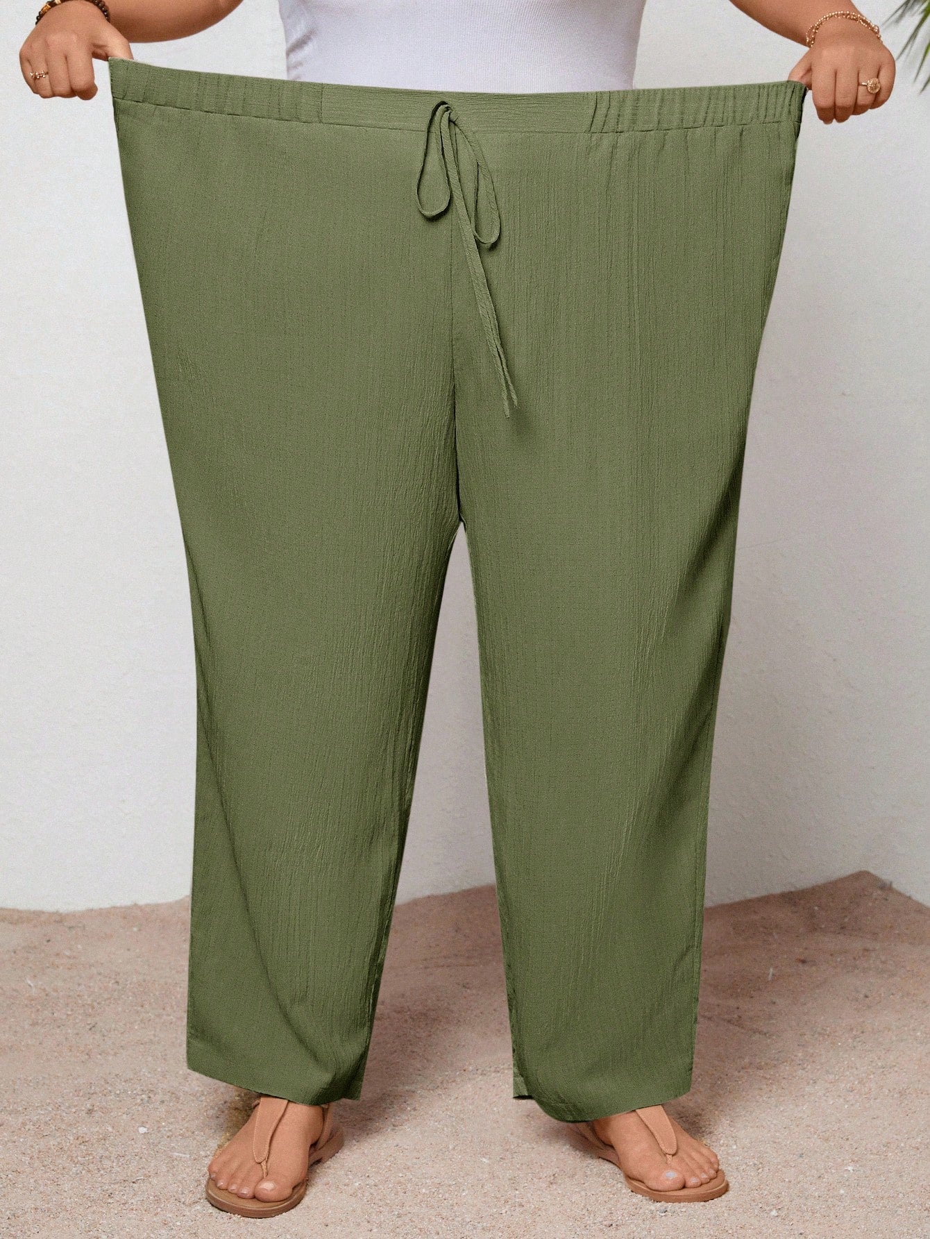 Calça com Bolsos Plus Size Extra