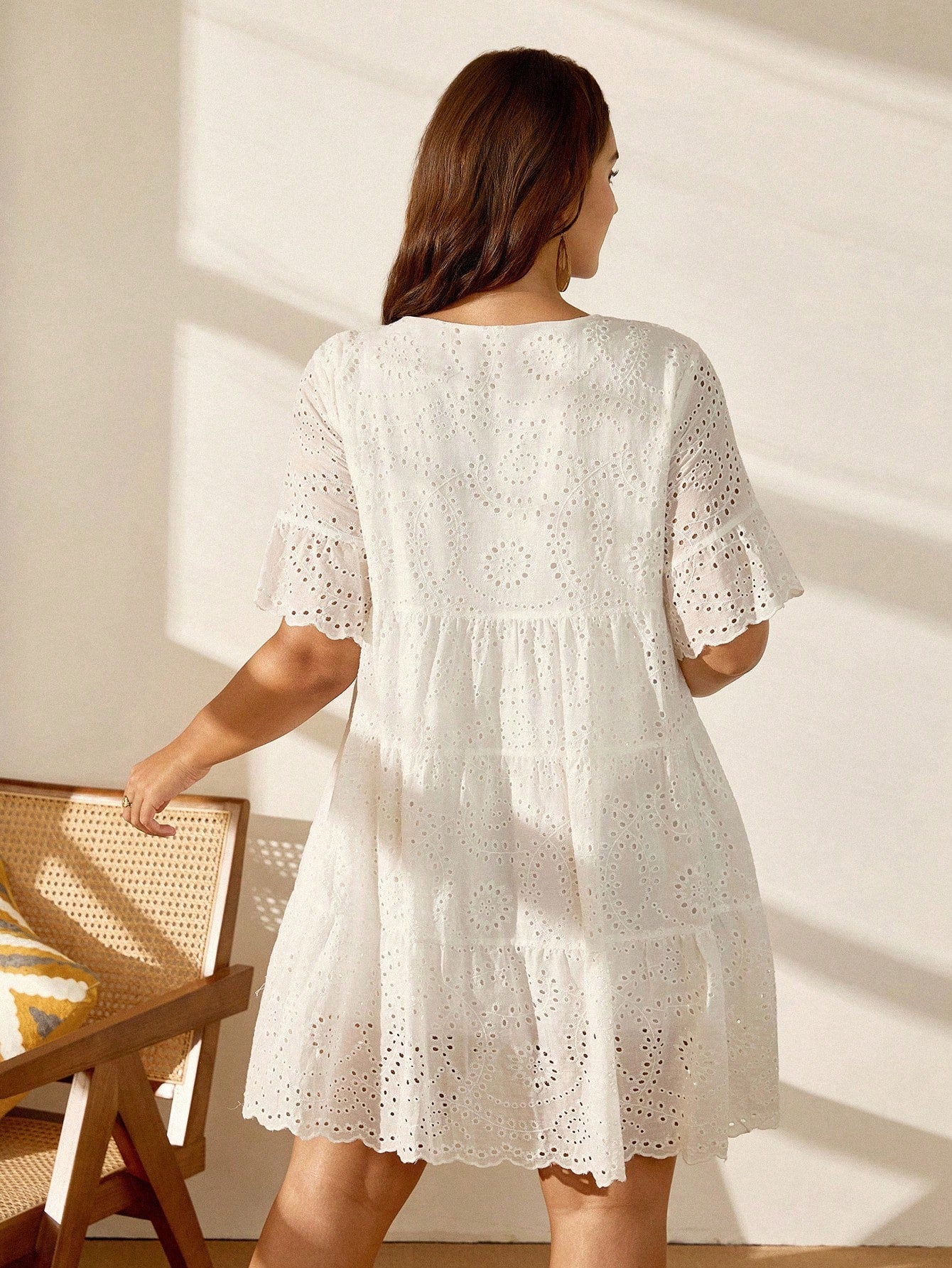 Vestido Bata Bordado em Laise Branco