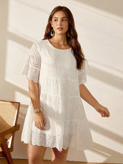 Vestido Bata Bordado em Laise Branco