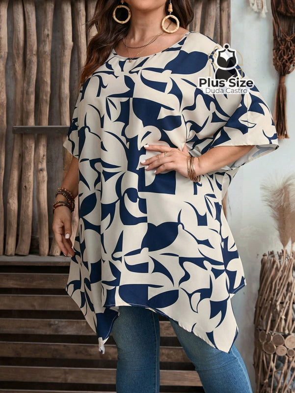 Blusa Barra Assimétrica E Mangas Curtas Decote Redondo Plus Size
