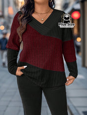 Blusa Canelada Várias Cores Plus Size Bloco de Cores Gola V G / Preto e Vinho Blusa Canelada Várias Cores Plus Size
