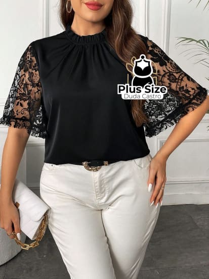 Blusa Com Manda De Renda Plus Size