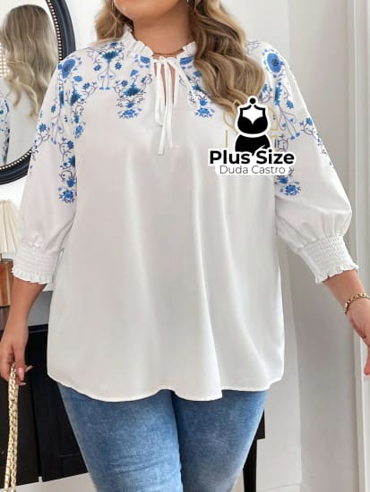 Blusa Floral Babados Com Amarração No Pescoço E Punhos Franzidos Plus Size Extra