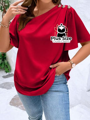 Blusa Gola Assimétrica Detalhe Em Botão Manga De Borboleta Várias Cores Plus Size