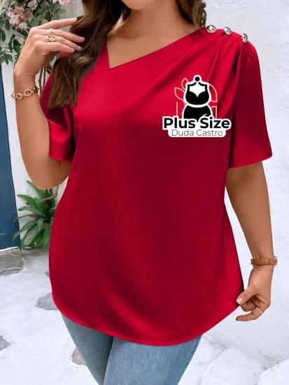 Blusa Gola Assimétrica Detalhe Em Botão Manga De Borboleta Várias Cores Plus Size