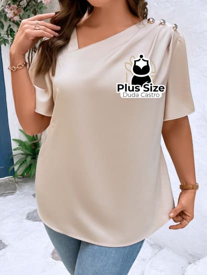 Blusa Gola Assimétrica Detalhe Em Botão Manga De Borboleta Várias Cores Plus Size