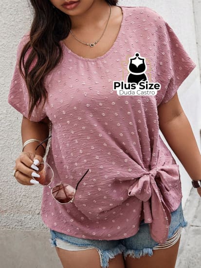 Blusa Manga Curta Com Detalhe De Nó Plus Size