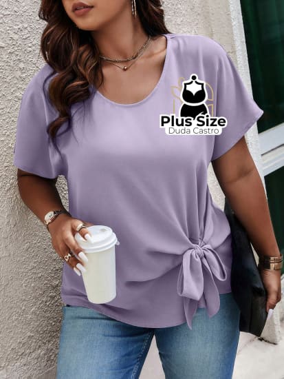 Blusa Manga Curta Com Detalhe De Nó Plus Size