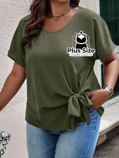 Blusa Manga Curta Com Detalhe De Nó Plus Size G / Verde Militar