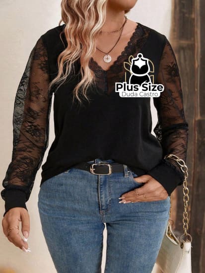 Blusa Manga E Decotem Em Renda Decote V Plus Size