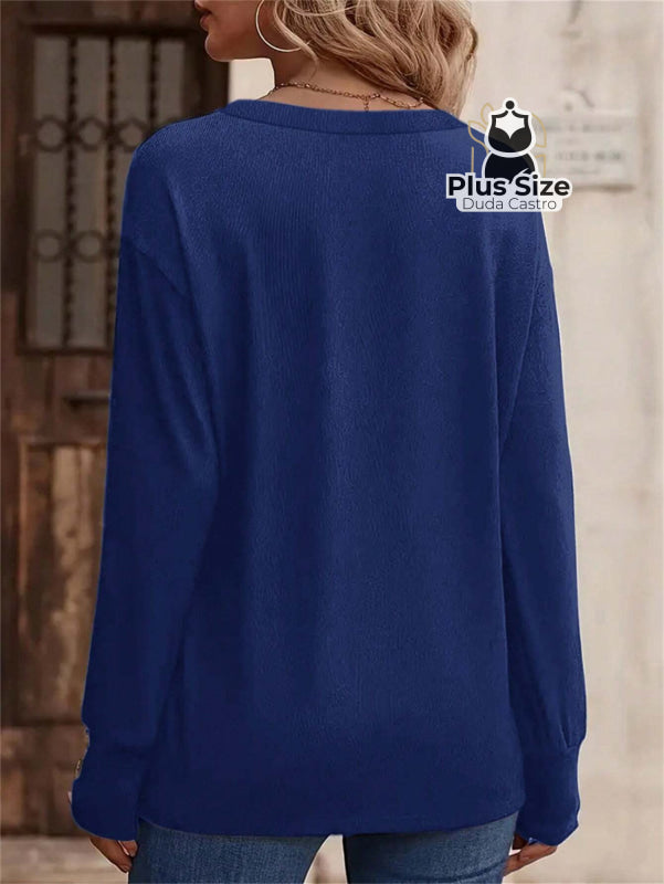Blusa Manga Longa Detalhe Do Botão E Gola V Várias Cores Plus Size