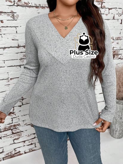 Blusa Manga Longa Slim Fit Decote V Plus Size Sueter