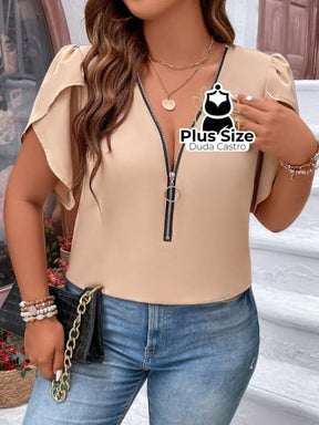 Blusa Meio Zíper Manga Pétala Plus Size