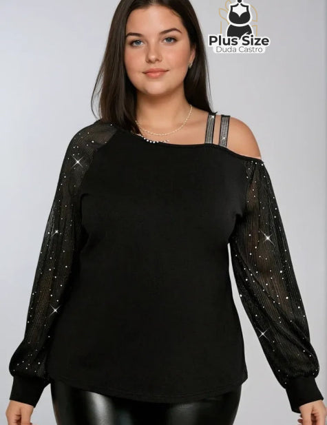 Blusa Plus Size com Mangas em Tule e Decote Assimétrico G