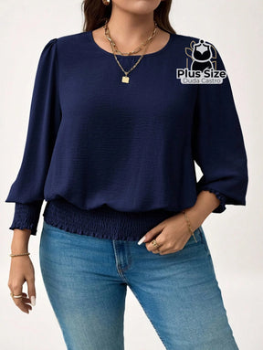 Blusa Plus Size Elegância Essencial – Manga 3/4 com Detalhe em Lastex e Caimento Sofisticado Blusa Plus Size Elegância