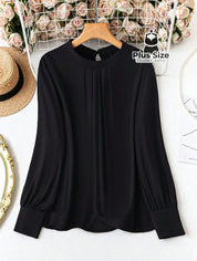 Blusa Plus Size Essência Chic – Gola Alta com Pregas Frontais e Manga Levemente Bufante Preto / G Blusa Plus Size