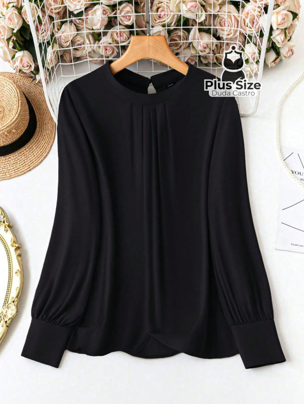 Blusa Plus Size Essência Chic – Gola Alta com Pregas Frontais e Manga Levemente Bufante Preto / G Blusa Plus Size