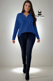 Blusa Plus Size Tricot Canelado com Gola Elegante Plus Size Blusa Plus Size Tricot Canelado com Gola Elegante Plus Size