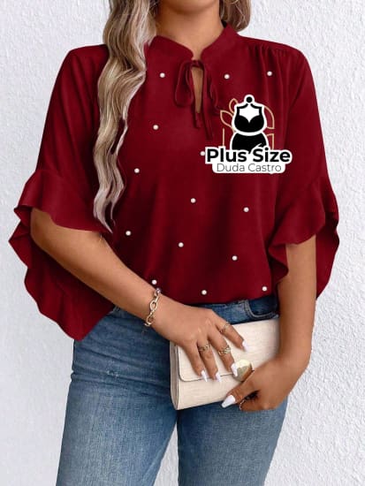 Blusa Social Com Detalhe Em Pérolas Plus Size