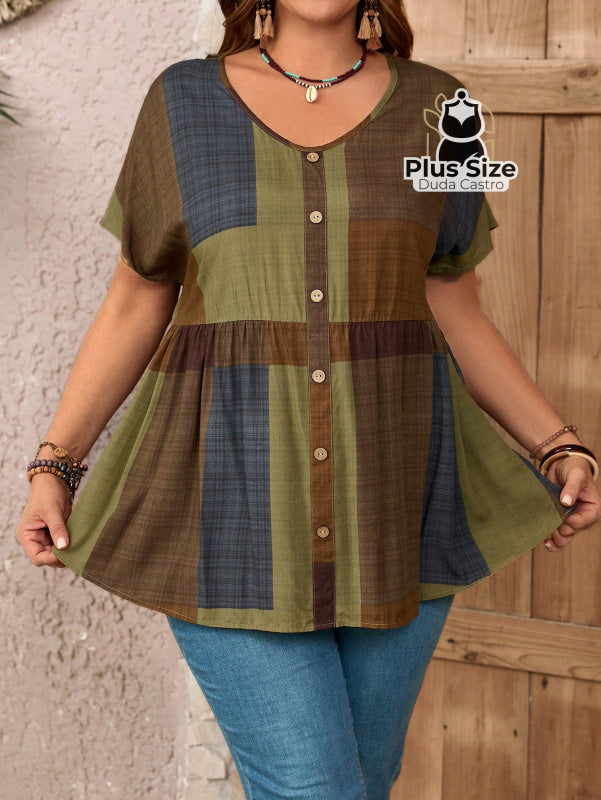 Blusa Tipo Bata Estampada Com Decote Em V E Botões Decorativos Plus Size G / Colorido