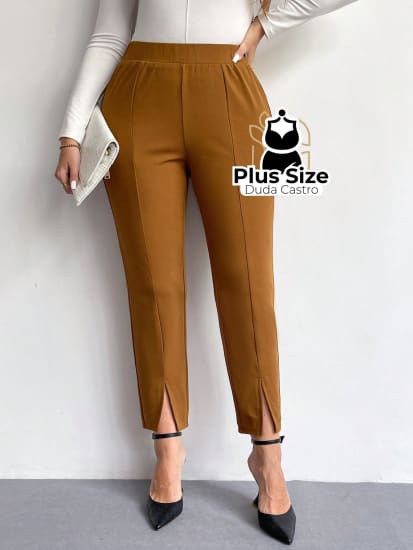 Calça Cigarrete Detalhe Na Barra Várias Cores Plus Size G / Castanho