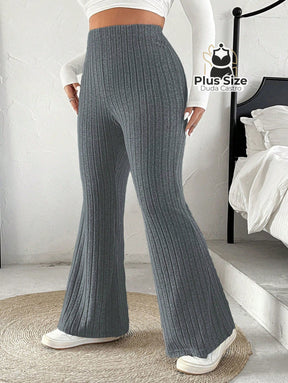 Calça Cintura Alta Flare Plus Size