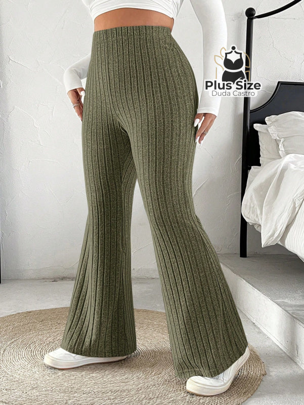 Calça Cintura Alta Flare Plus Size