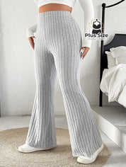 Calça Cintura Alta Flare Plus Size