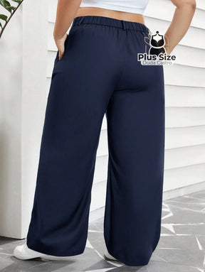 Calça Com Bolsos Plissados Pernas Reta E Passa Cinto Várias Cores Plus Size Calça