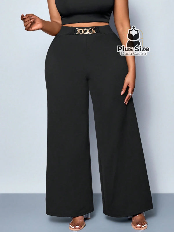 Calça de Perna Larga com Alta Elasticidade e Detalhes em Cinto Embutido Plus Size Várias Cores Calça de Perna Larga com