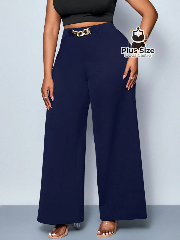 Calça de Perna Larga com Alta Elasticidade e Detalhes em Cinto Embutido Plus Size Várias Cores Calça de Perna Larga com