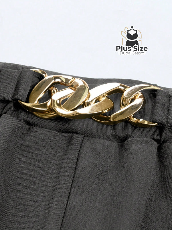 Calça de Perna Larga com Alta Elasticidade e Detalhes em Cinto Embutido Plus Size Várias Cores Calça de Perna Larga com