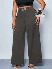 Calça de Perna Larga com Alta Elasticidade e Detalhes em Cinto Embutido Plus Size Várias Cores Calça de Perna Larga com