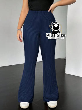 Calça De Tricô Malha Flare Plus Size Calça