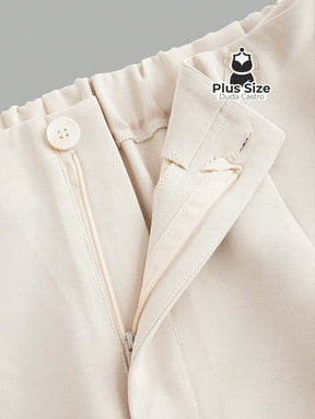 Calça Flare Alfaiataria com Cintura Flexível e Caimento Impecável Calça Reta Simples Elegante Delicada Várias Cores