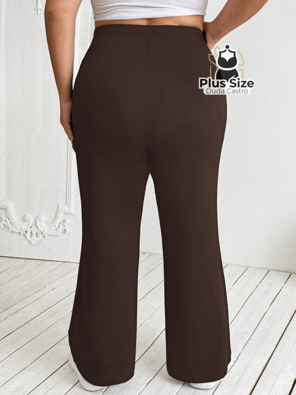 Calça Flare de Alta Elasticidade Plus Size Extra 125 Calça Flare de Alta Elasticidade Plus Size Extra