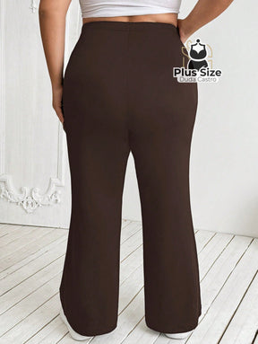 Calça Flare de Alta Elasticidade Plus Size Extra 125 Calça Flare de Alta Elasticidade Plus Size Extra