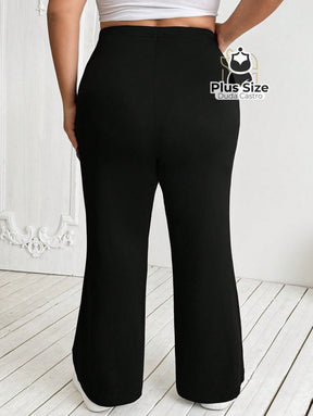 Calça Flare de Alta Elasticidade Plus Size Extra 125 Calça Flare de Alta Elasticidade Plus Size Extra