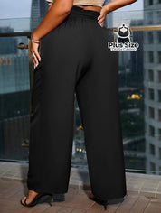 Calça Lisa Preta Com Bolso Inclinado E Cinto Em Tecido Plus Size Calça