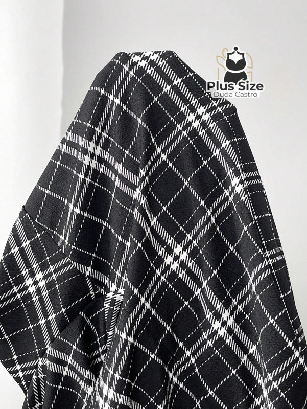 Calça Xadrez Social Plissado com Bolso Inclinado Plus Size Calça Xadrez Social Plissado com Bolso Inclinado Plus Size