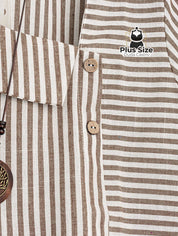 Camisa de Colarinho Assimétrico Listrada Plus Size Várias Cores Camisa de Colarinho Assimétrico Listrada Plus Size
